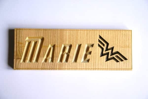 Plaque de porte Wonder Woman personnalisable